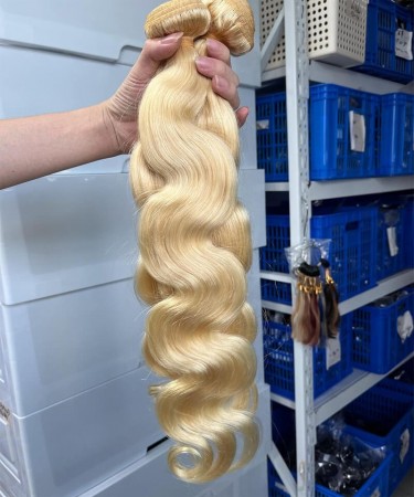 613 Blonde Color Body Wave Russian Virgin Hair Bundles