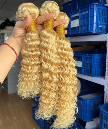 613 Blonde Color Loose Curly Virgin Hair Bundles 3Pics