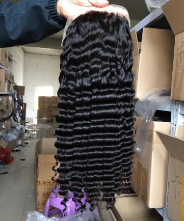 Deep Wave 4X4 Lace Closure Wigs 180% Density Human Hair
