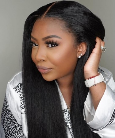 Light Yaki T Part Human Hair Wigs 150% Density 13x4 Lace Front T Part Wigs