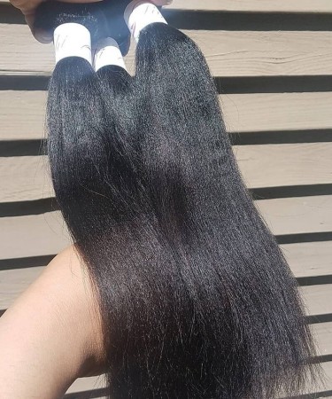 Light Yaki Straight Malaysian Virgin Hair Bundles 10-30 inches For Women