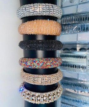 Headbands For Women Who Like The Headband Wigs On Sale