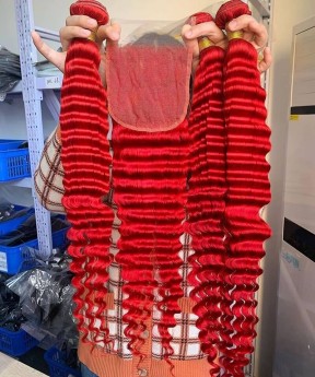 Red Color Deep Wave Human Hair Bundles With Lace Closure