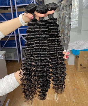Malaysian Virgin Hair Bundles Deep Curly Wave Human Hair